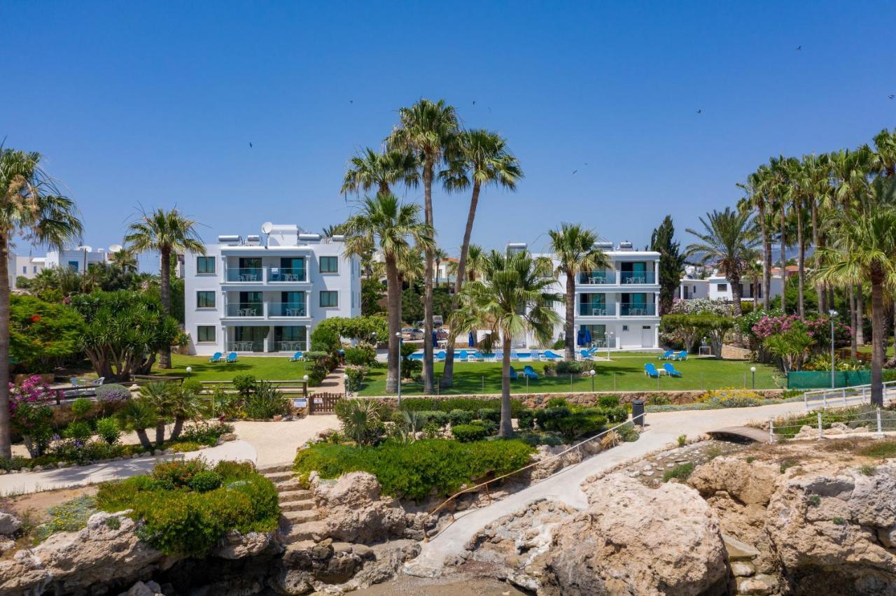 Rododafni Beach Apartments Paphos Exterior foto