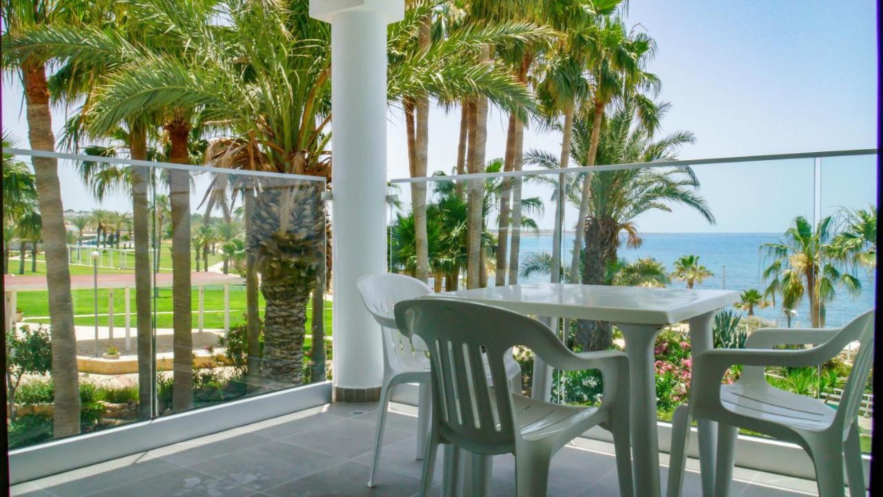 Rododafni Beach Apartments Klorakas Exterior foto