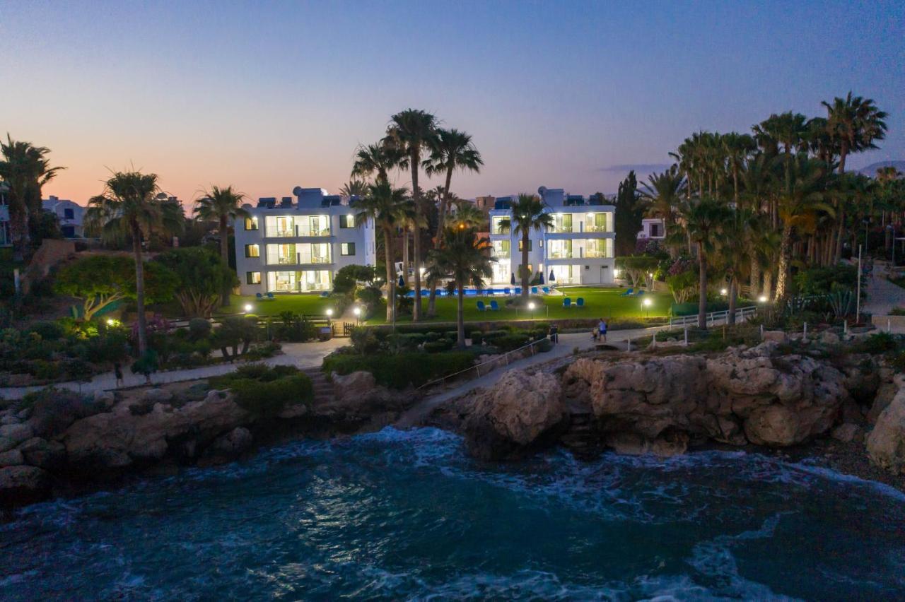 Rododafni Beach Apartments Klorakas Exterior foto