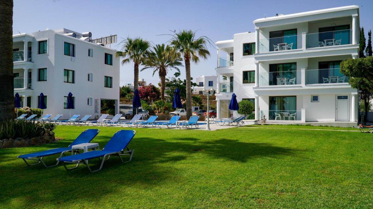 Rododafni Beach Apartments Paphos Exterior foto